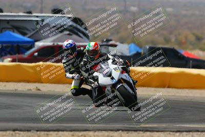 media/Apr-09-2022-SoCal Trackdays (Sat) [[c9e19a26ab]]/Turn 2 (1140am)/